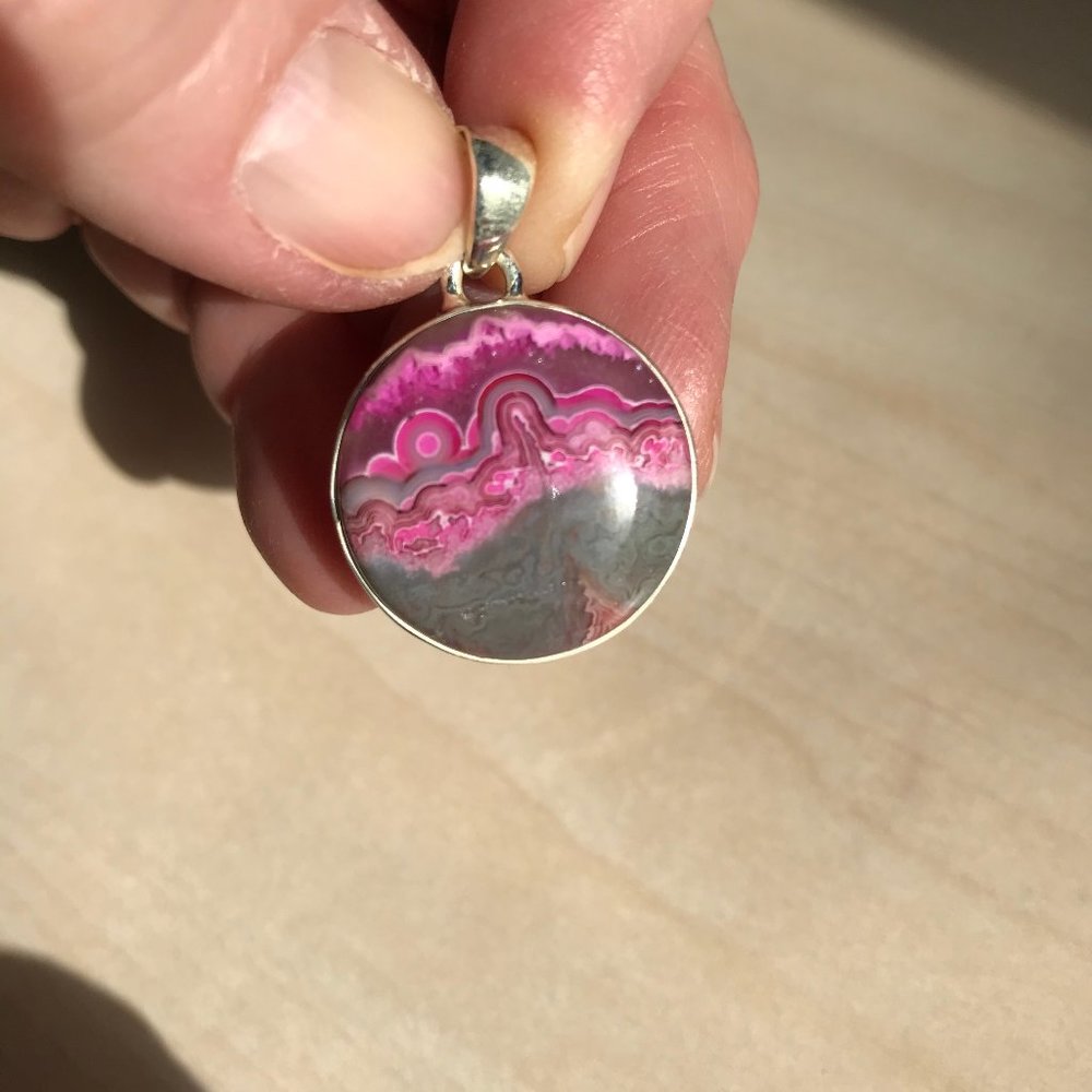 Pink Laguna Lace Agate